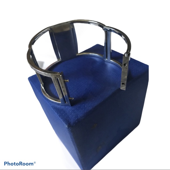 Swarovski Large Nirvana bangle rhodium plated nwt - Picture 7 of 13